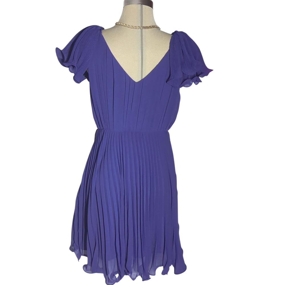 Pearl  Georgina Chapman Royal V-Neck Pleadd Purple Midi Dress Size 6 - Picture 7 of 16